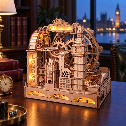 Circuit à billes de Londres illuminé dans un coin lecture