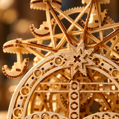 Detail macro de l arche decorative et des rayons de la roue en bois