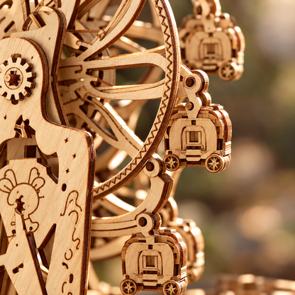 Detail macro des nacelles et des rayons de la roue en bois