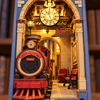 Kit Book Nook DIY en Bois — Le Voyage dans le Temps