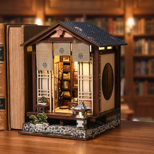 Le Pavillon du Bonsaï - kit book nook DIY vue principale