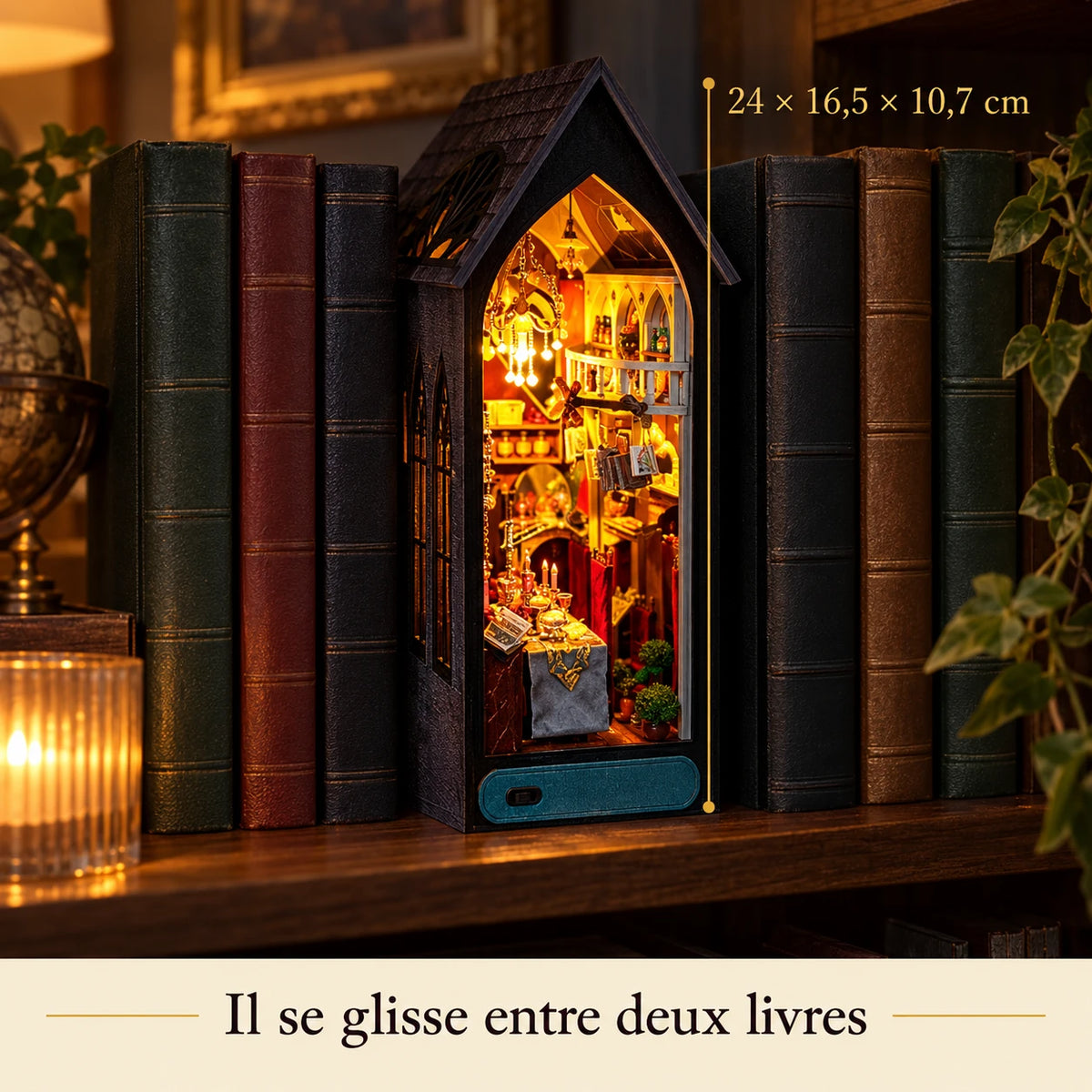 Dimensions réelles du book nook Taverne des Ombres
